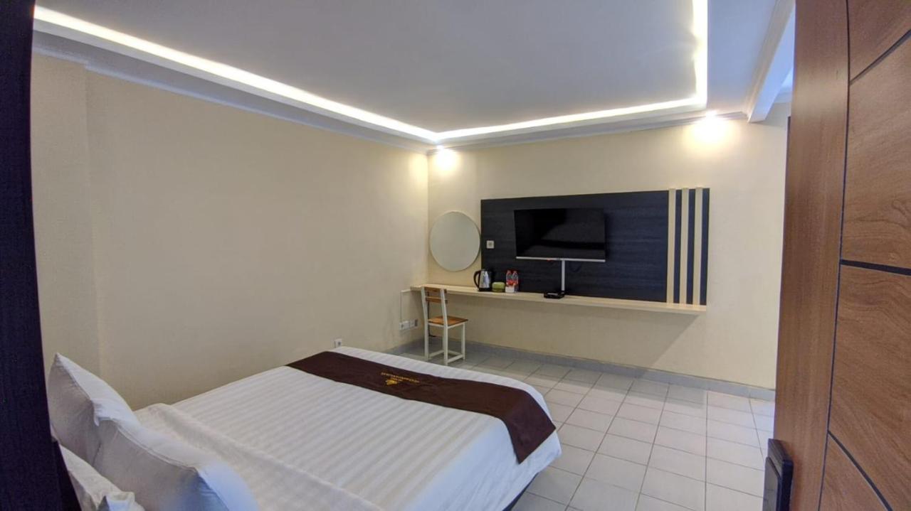 Hotel Guci Kencana Jaya Tuwel Екстер'єр фото